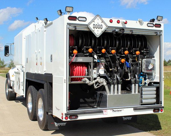 Maintainer New Lube Truck